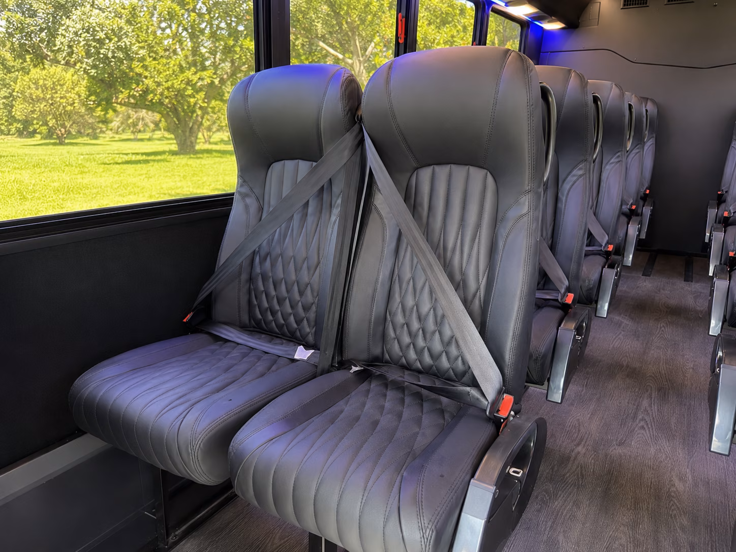 minibus rentals for san angelo rehearsal dinners and wedding weekend events