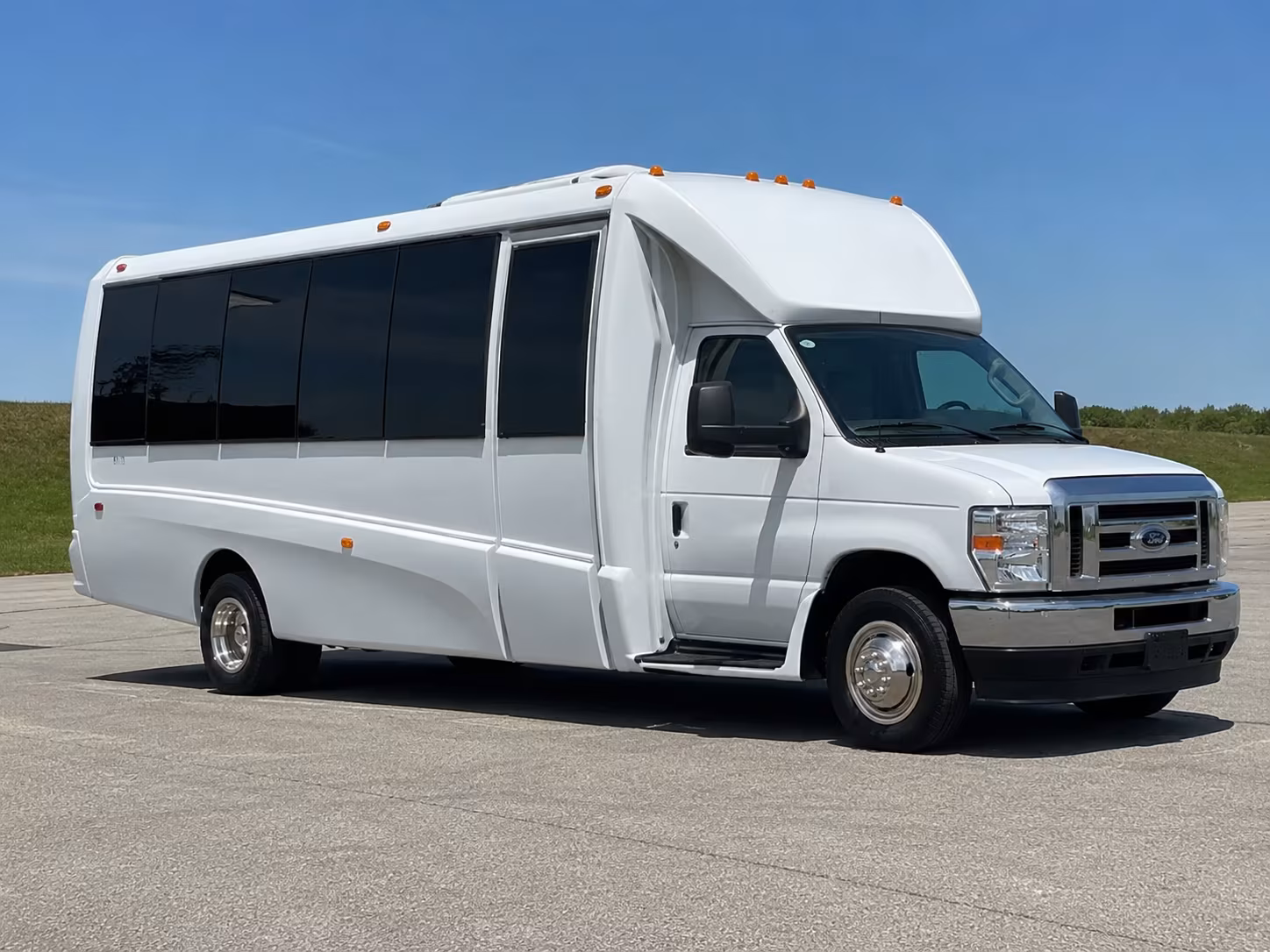 party bus transportation for san angelo area proms and