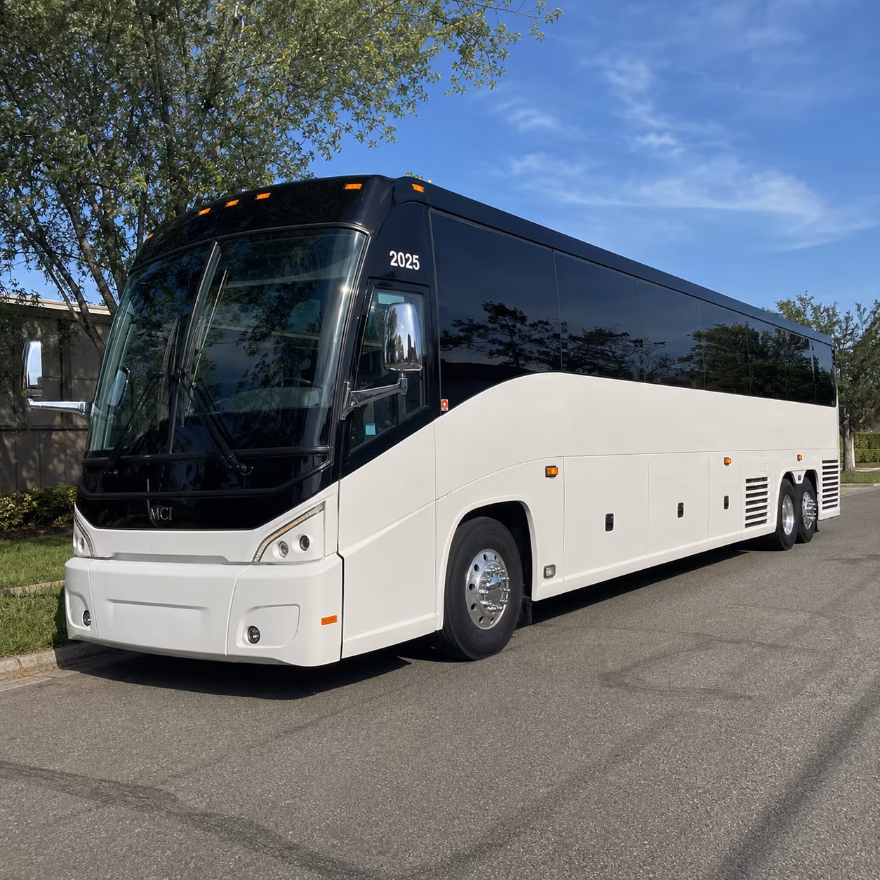 san angelo 56 passenger charter bus