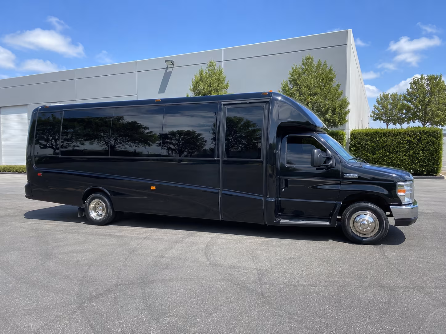 san angelo holiday party bus rental