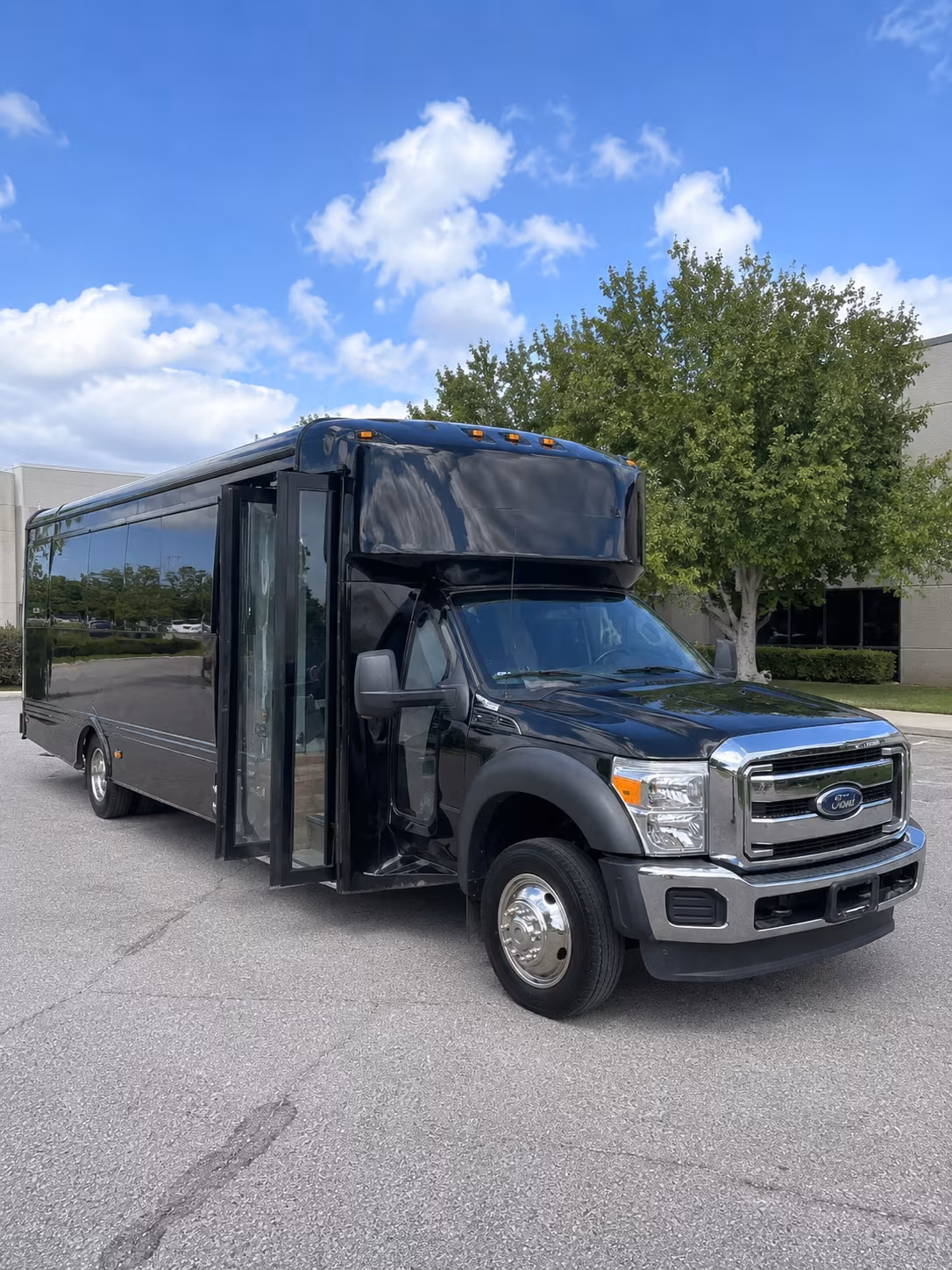 san angelo wineries texas wine trail party bus rental